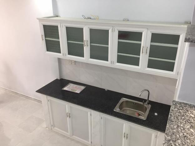 Bán nhà đẹp hẻm xe hơi đỗ trước nhà hẻm Trần Văn Đang, Quận 3 7761739