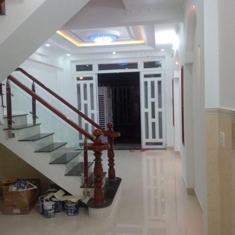 Cần tiền bán nhà mới xây tại Phú Xuân, sổ hồng riêng, 3.4x12m 7803232