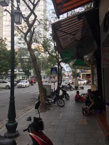 Bán nhà mặt phố Trần Quốc Hoàn 105m2, 4 tầng, MT 8m nở hậu 8282478