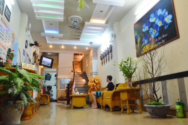 Bán khách sạn đang KD tốt khu phố Tây, đường Hùng Vương, Nha Trang, 01274519164 8293935