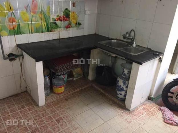 Bán gấp nhà tập thể tầng 1 chính chủ, đã sửa đẹp, lh 0912585202 7755910