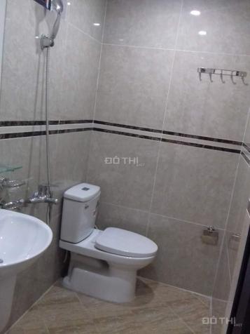 Bán nhà 45m2 x 5 tầng cách bãi gửi xe 40m, Trung Kính, Cầu Giấy. Giá 4.3 tỷ, ô tô đỗ cửa 7769645