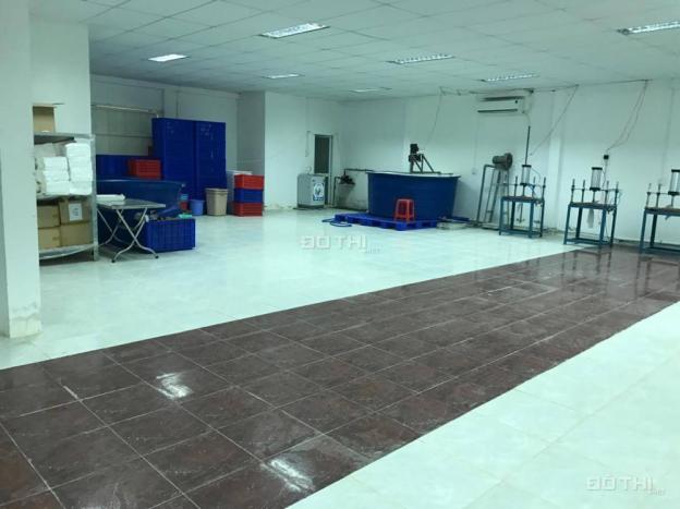 Chính chủ cho thuê kho đẹp 320m2 giá rẻ, ngay Phạm Hùng, Nguyễn Văn Linh, Nhà Bè. Nhận kho ngay 7777712