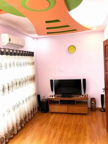 Bán nhà 31m2 Lạc Long Quân, hiện đại, nhà đẹp, ở luôn, gần hồ 3,35 tỷ 7792819