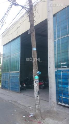 Bán gấp nhà xưởng ở Hóc Môn, DT 1000m2, giá tỷ, thổ cư 100%. LH 0939813696 Hiền 7807846