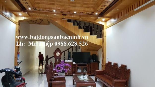 Bán ngôi nhà 3 tầng tại mặt đường Tô Hiệu, giãn dân Đọ Xá, TP. Bắc Ninh 8300584