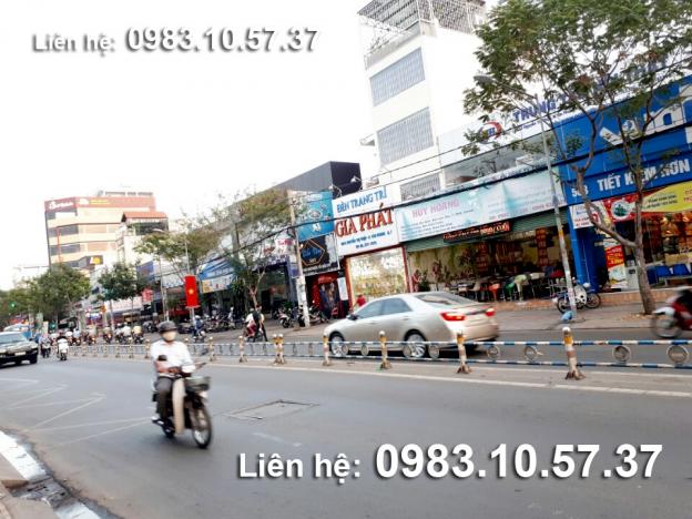 Cho thuê mặt tiền Nguyễn Thị Thập DT: 10x35m và 8.5x30m và 4x25m giá tốt. LH 0983105737 7984800