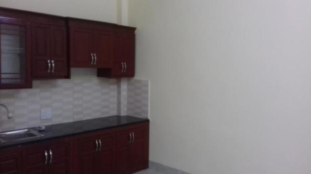 Bán nhà đẹp 600 triệu, 2.5 tầng 42m2 (Tây Bắc) khu Gốc Mít 7976072