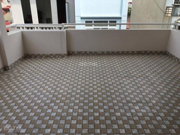 Nhà phân lô 50m2 x 5 tầng ngõ phố Đội Cấn, MT 4.5m, nở hậu, ô tô vào nhà, cách mặt phố 20m 7912372