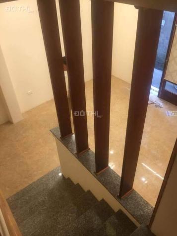 Bán nhà ngõ 79 Cầu Giấy, Hà Nội DT: 30m2, MT 5.5m giá 2.9 tỷ 7913944