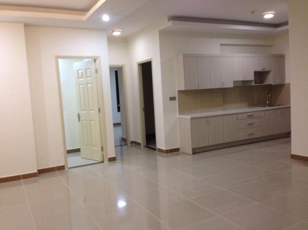 Cần cho thuê gấp chung cư Carina, Quận 8, dt 92m2, 2pn, nhà trống, lầu 3. Giá 7tr5/th 8160668