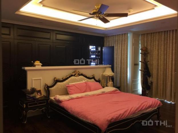 Chính chủ cho thuê căn hộ tầng 10 chung cư M5 Nguyễn Chí Thanh, 143 m2, full nội thất 7990772