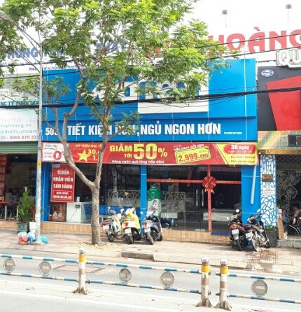 Cho thuê mặt tiền Nguyễn Thị Thập, DT: 6x25m, giá 70 triệu/th. LH 0983105737 8237665