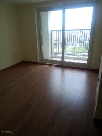 Tôi bán căn góc 134 m2 chung cư A1CT2 Linh Đàm, giá 22,5 triệu/m2 có thương lượng, hướng Đông Nam 7996621