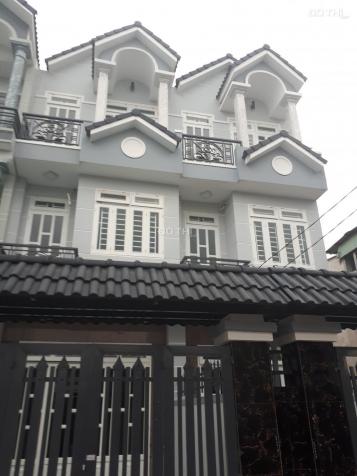 Nhà SH riêng gần đường Tô Ngọc Vân, Q12 một trệt, hai lầu có sân để xe hơi 8028202