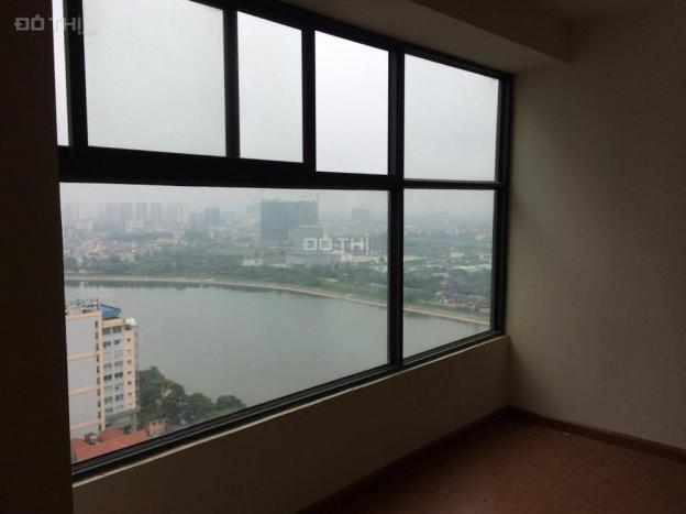 Cần bán gấp căn hộ tại chung cư VP4 Linh Đàm, liên hệ chủ nhà 8090119