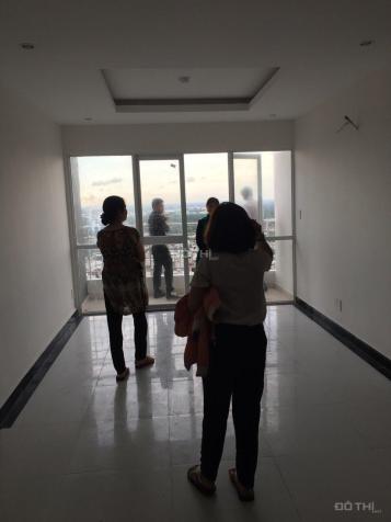 Cho thuê căn hộ Giai Việt, MT Tạ Quang Bửu, nhà mới nhận, 80m2, 2PN 8179935