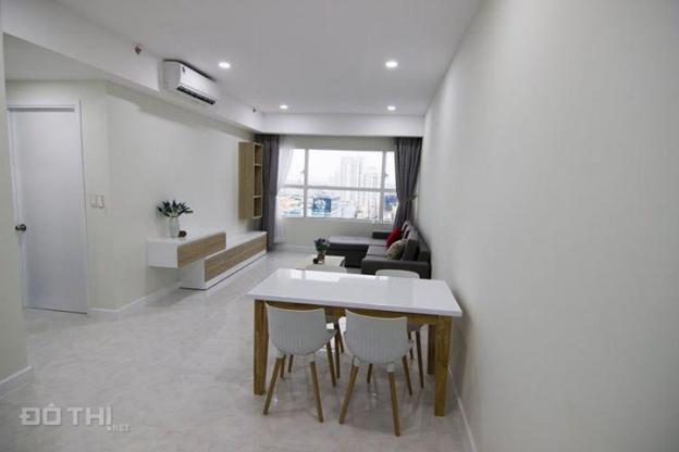 Cho thuê căn hộ Sunrise City 56m2, 15 triệu/th full nội thất. 0903997263 8199317