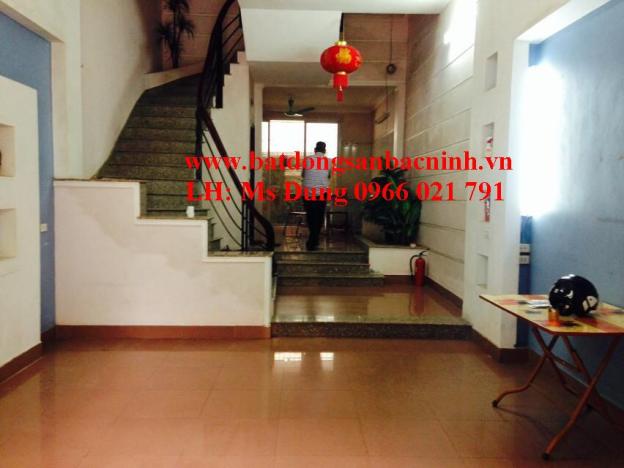 Cho thuê nhà 3 tầng đường Nguyễn Gia Thiều, Tiền An, TP. Bắc Ninh 8391361