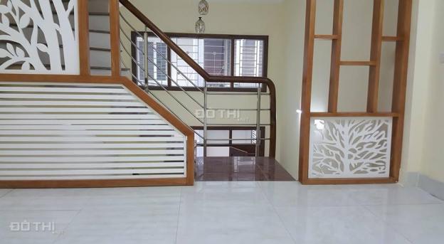 Bán nhà ngõ 358 phố Bùi Xương Trạch, 35m2, 5 tầng, ô tô đỗ cửa (sổ đỏ chính chủ) 8304646