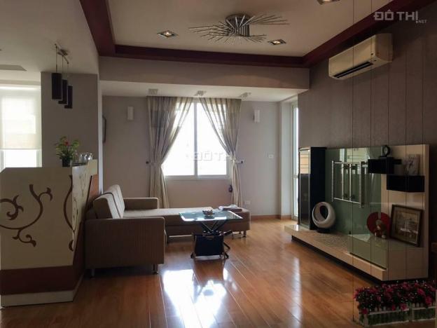 Cho thuê căn hộ Yên Hòa F4 căn hộ 2 phòng ngủ đủ đồ, giá 10 triệu/th, liên hệ 0961779935 8318876