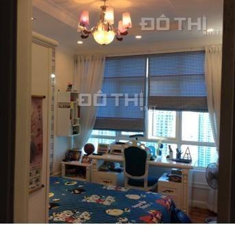 Cho thuê căn hộ Phú Hoàng Anh có 4 và 5 phòng ngủ, nội thất cao cấp vào ở ngay. 0902 765 043 Sơn 8339219