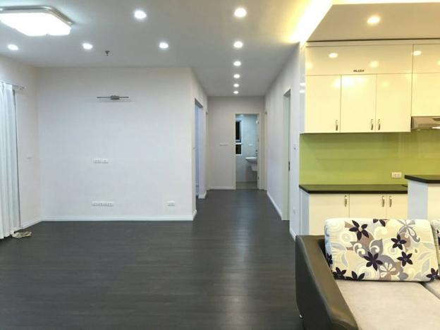 Cho thuê căn hộ chung cư 4 phòng ngủ đẹp nhất tòa Golden Palace 8408543