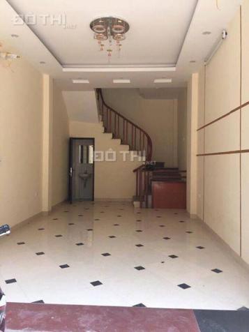 Cho thuê nhà mặt phố Nguyễn Lương Bằng, 60m2 x 4 tầng, mặt tiền 4m gía tốt 8345481