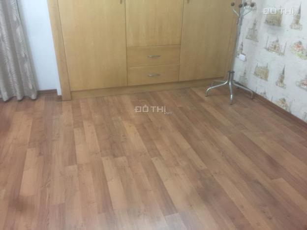 Cần bán nhà phố Hoa Bằng, Cầu Giấy, Hà Nội 45m2. LH: 0985240496 8369748