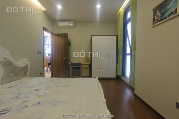 Cho thuê căn hộ 60B Nguyễn Huy Tưởng, 85m2, 2PN, đồ cơ bản, giá 9tr/th. LH: 0914789129 8371554