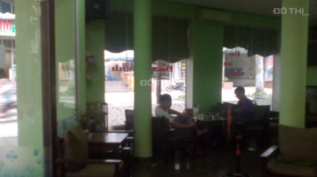 Sang nhượng quán cà phê 100 m2 hai mặt tiền bên Hồ Văn Quán, Q. Hà Đông, HN 8379873
