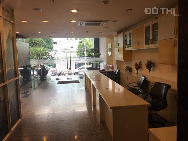 Chính chủ cho thuê văn phòng tại Phú Nhuận, diện tích 135m2, giá 55tr. Miễn phí quản lí 8382802