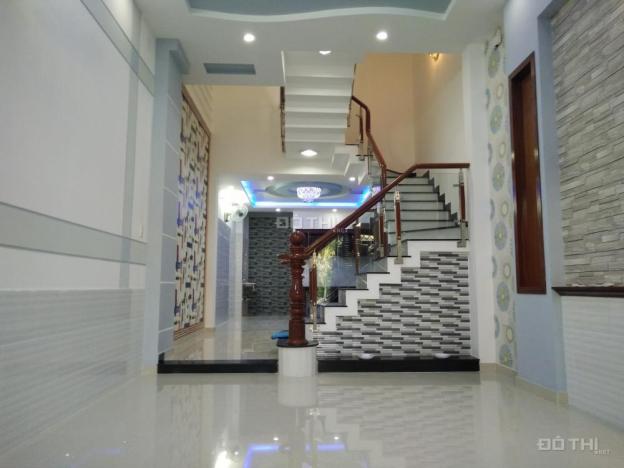Cho thuê nhà mặt tiền đường Nguyễn Văn Cừ 1 lầu, nhà mới, DT: 5x28m, giá 20 triệu/tháng 8384003