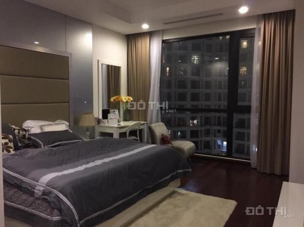 Cho thuê căn hộ chung cư Royal City, tòa R3, tầng 12, 109m2, 2PN, nội thất đẹp. LHTT: 0896651862 8403983