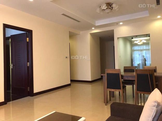 Cho thuê căn hộ Center Point 78m2, 2PN, full nội thất, giá chỉ 13 triệu/tháng. LH ngay: 01663790 8408507