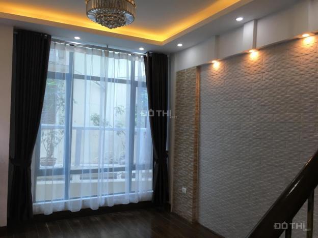 Bán nhà ngõ 559 Kim Ngưu, Hai Bà Trưng xây mới 5 tầng, 33m2, giá 2.7 tỷ 8423580