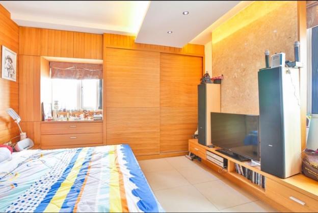 Chính chủ bán penthouse giá 2,55 tỷ/150m2(thương lượng), sổ hồng, nhà mới 100%, 2 ban công 8549808