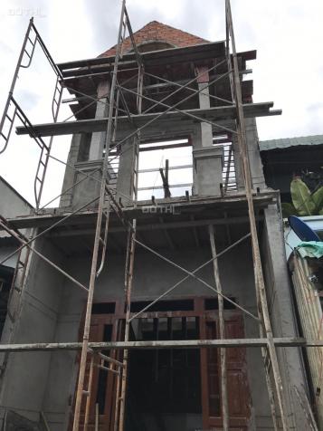 Nhà tôi mới xây xong, DT 4.2 x 16.5m gần ngã tư Bình Chuẩn, giá 720 tr, (mới 100%). LH: 0909767244 8462230