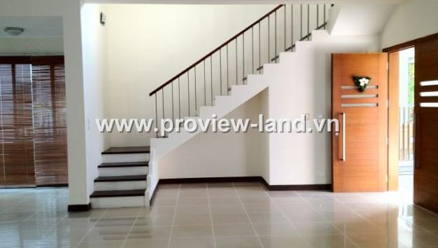 Bán căn biệt thự villa Riviera đầy đủ nội thất 3 tầng, 5PN, DT 300m2 8754532