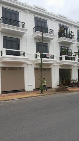 Bán nhà 3 tầng tại khu đô thị Petro Thăng Long Thái Bình 8759475