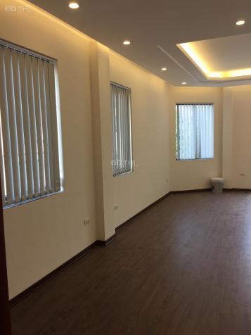 Cho thuê văn phòng Nguyễn Trãi, tòa nhà 7 tầng, cho thuê sàn vp 70 m2/tầng 8591757