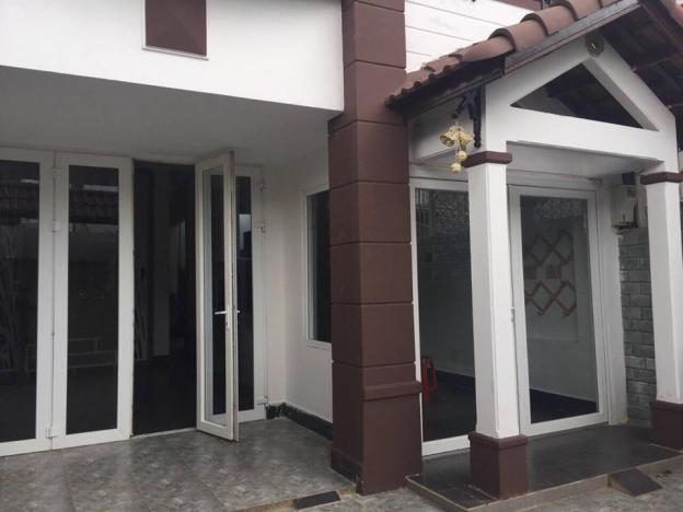 Nhà 1 mê như mới, mặt tiền đường Trần Phú, DT 5,5*18m, nhà đẹp, giá tốt 8634931