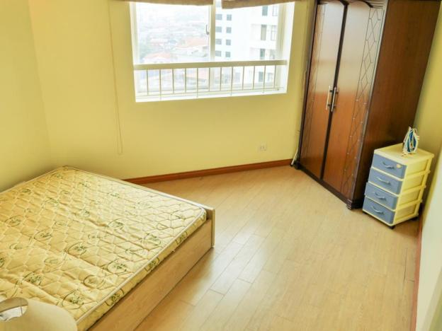 Cho thuê căn hộ chung cư 71 Nguyễn Chí Thanh, 2 phòng ngủ, đầy đủ nội thất 8701247