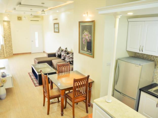 Cho thuê căn hộ chung cư 71 Nguyễn Chí Thanh, 2 phòng ngủ, đầy đủ nội thất 8701247