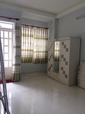 Bán nhà hẻm 791 Trần Xuân Soạn, quận 7, DT: 4x18m. Giá: 4 tỷ, TL, LH: 0909477288 8721185