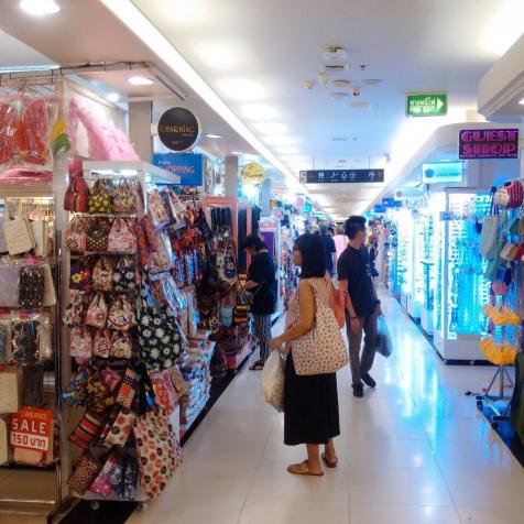Bán shop thương mại Saigon Square tại Quận 7, giá 200 triệu, LH: 0938449092 8687680