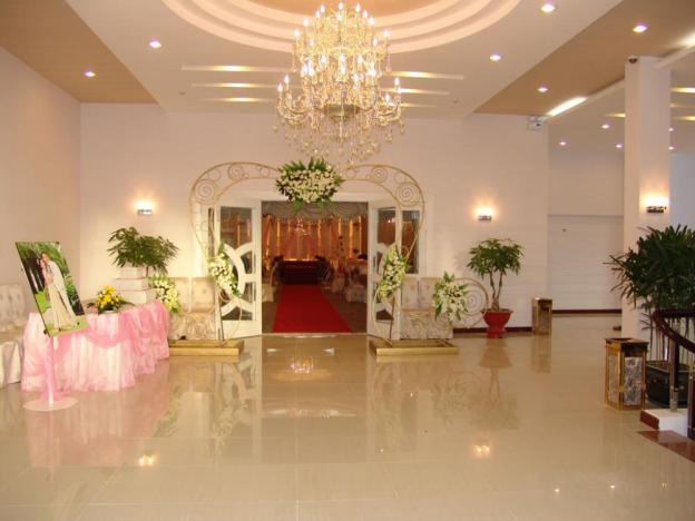 Cho thuê hoặc cần người hợp tác trung tâm hội nghị tiệc cưới tại 2A Nguyễn Hữu Thọ 8705121
