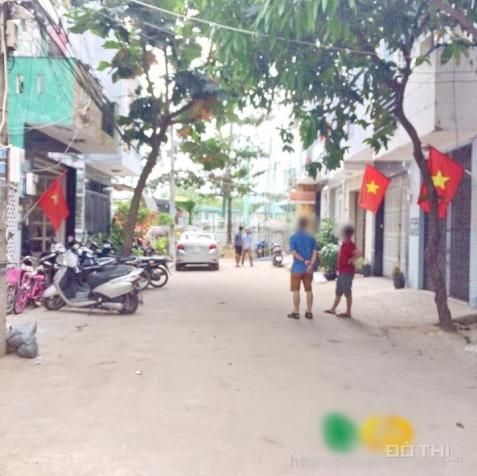 Nhà căn góc 2 mặt tiền hẻm xe hơi đường Huỳnh Tấn Phát, Phường Phú Thuận, Quận 7 8700956
