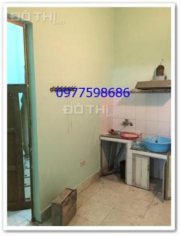Cho thuê nhà riêng trong ngõ, nhà 2,5 tầng x 45m2 tại Khương Đình 8702182