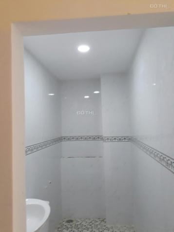 Nhà bán Nhà Bè, đẹp, thiết kế hiện đại, DTSD 144m2, 2 lầu, KDC đẹp, an ninh 8702490